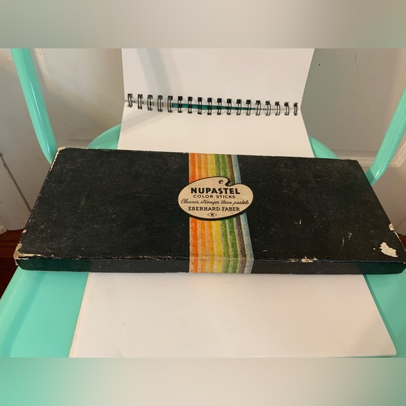 Vintage Eberhard Faber Nupastels 48 Colors & Mongol Colored Pencils 22 Colors - Picture 2 of 11